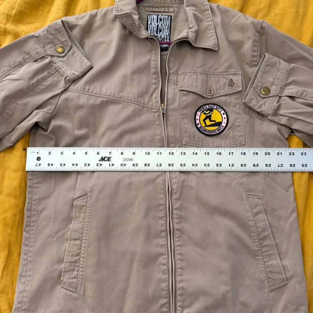 Volcom Freakin Jacket Mens XL Tan Full Zip French Toast Boys Patch A1531000
